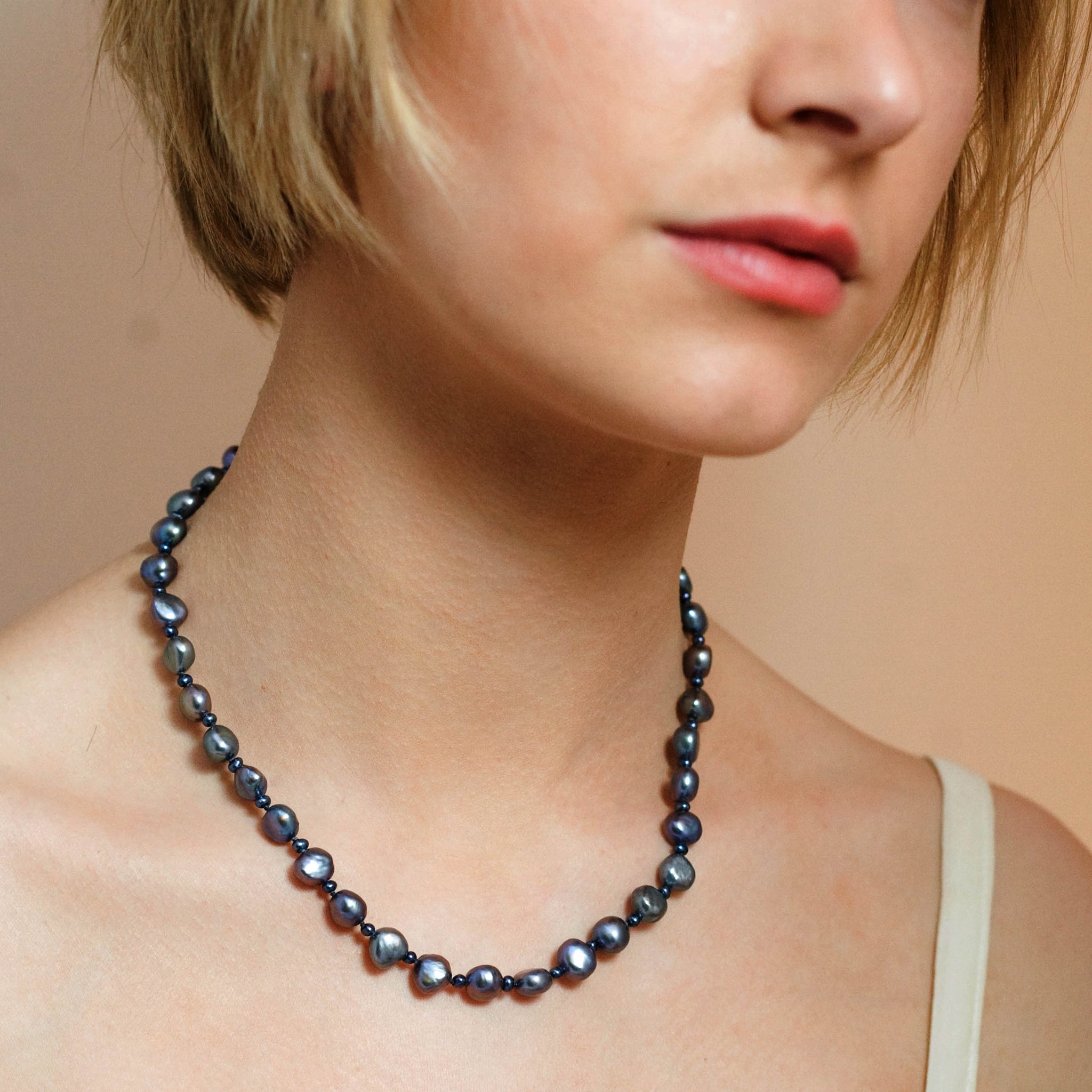 Buy Black Pearls Jewelry | Darpan Mangatrai Online | Mangatrai Pearls &  Jewellers